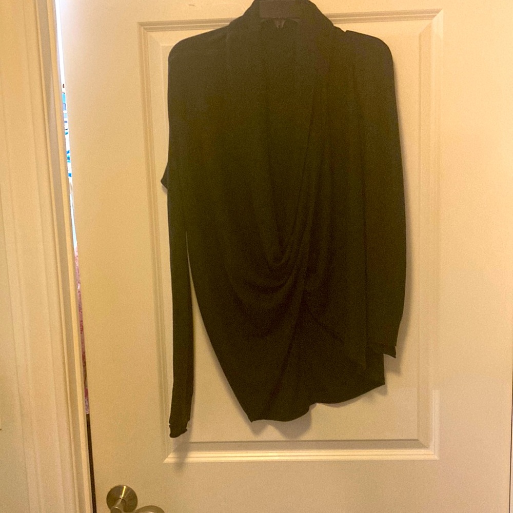 Lululemon crossover sweater. Size 4. Cowl plunge in front. Longer in the back